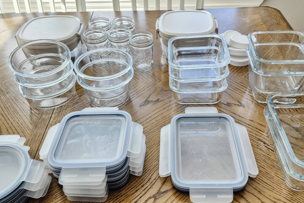 how to organize glass food storage containers