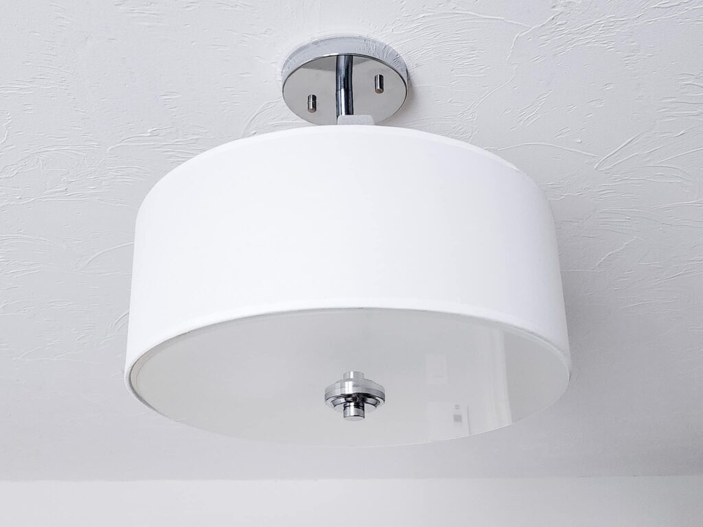 painting a light fixture